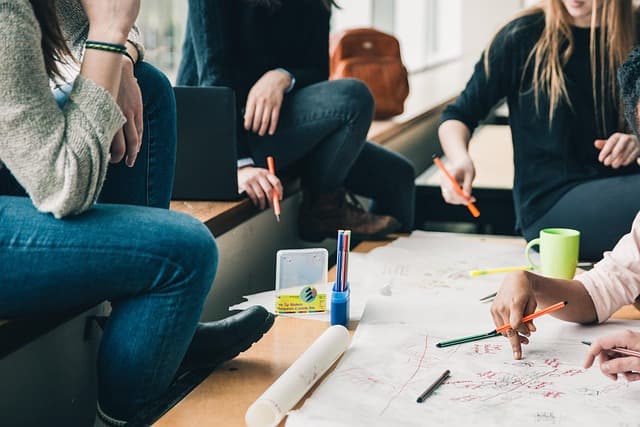 Les meilleures stratégies d'apprentissage multilingue pour enfants